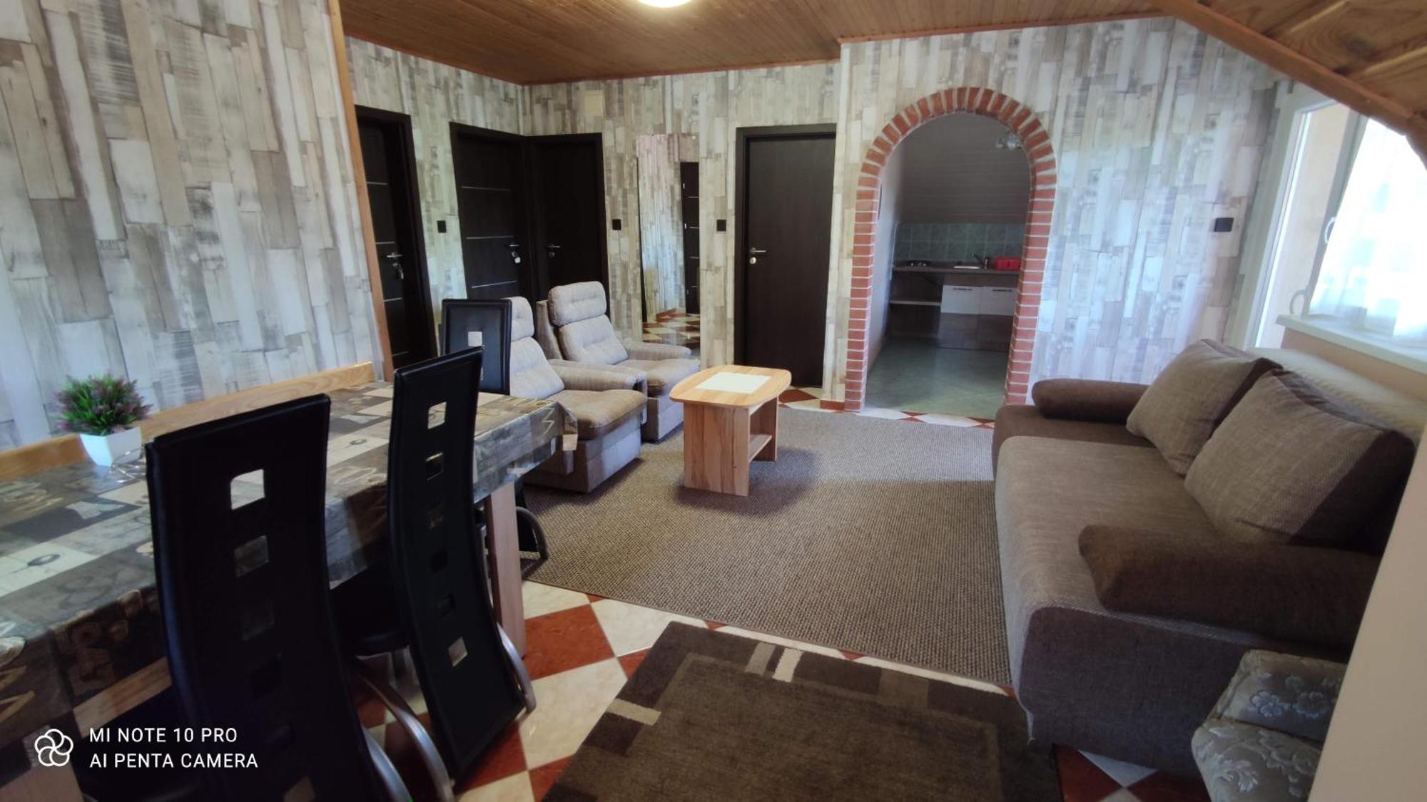 Apartman Aniko Vendeghaz Harkány Екстериор снимка